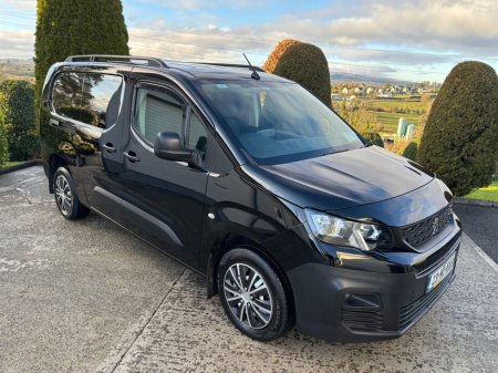 2023 Peugeot Partner ACTIVE PLUS 1.5 BLUE  LWB €17,950 thumbnail