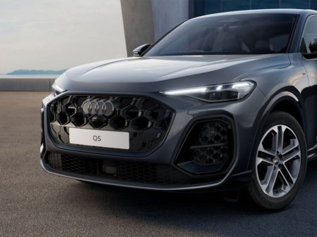 2026 Audi Q5 SPORTBACK 50TFSI E-HYBRID COMPETITION QUATTRO AUTOMATIC €84,724