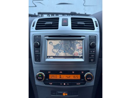 2015 Toyota Avensis 2.0 D-4D ICON ESTATE 5DR OVERMOUNT 126BHP €10,800 thumbnail