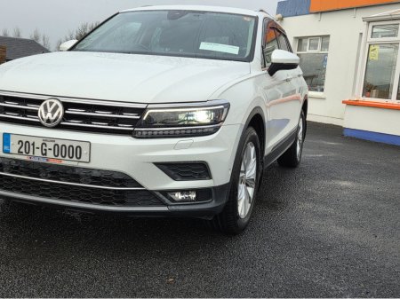 2020 Volkswagen Tiguan 2.0 D Auto HighLine 4WD €28,950 thumbnail