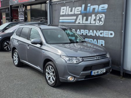 2014 Mitsubishi Outlander - thumbnail 24