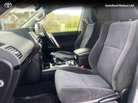 2023 Toyota Landcruiser - thumbnail 7