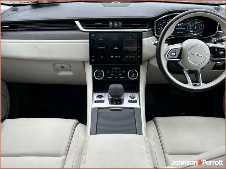 2021 Jaguar F-Pace AWD 2.0 I4 PHEV 404 PS Auto €39,900