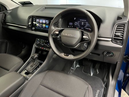 2025 Skoda Karoq Selection DSG 1.5TSI 150BHP - Reversing Camera - Climate Control - Cruise Control - Auto Lights/Wipers - Apple CarPlay/Android Auto €40,950 thumbnail
