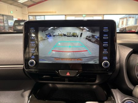 2023 Toyota Yaris Cross LUNA HYBRID 4DR AUTO €27,950 thumbnail