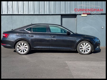 2019 Skoda Superb 2.0TDi SE-L Estate DSG Auto €17,990 thumbnail