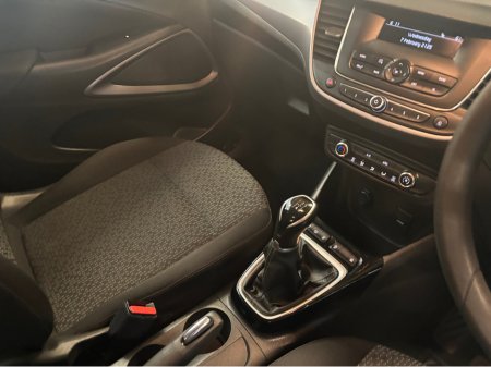 2021 Opel Crossland X 1.2I 83PS - -PET-5SP 5DR X €11,999 thumbnail