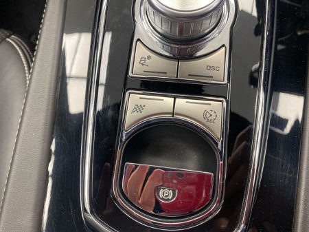 2010 Jaguar XKR - thumbnail 21