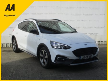 2020 Ford Focus - thumbnail 2