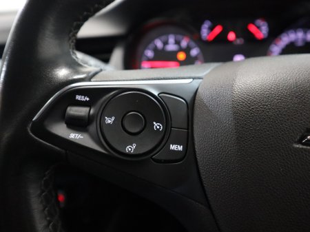 2022 Opel Crossland X *4* SPORT 1.2 83PS-PET-5SP 5DR €15,700 thumbnail