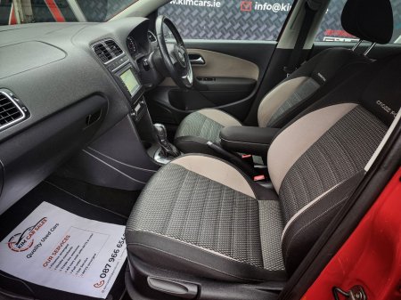 2013 Volkswagen Polo - thumbnail 25