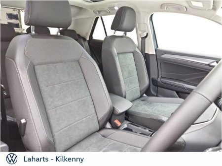 2025 Volkswagen T-Roc STYLE 75 PLUS 2.0TDI 116HP €40,950 thumbnail