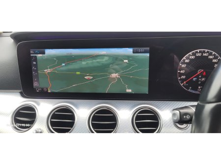 2019 Mercedes-Benz E Class - thumbnail 2