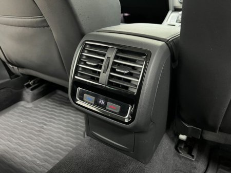 2018 Volkswagen Passat - thumbnail 20