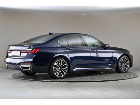 2020 BMW 7 Series - thumbnail 10