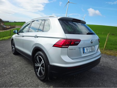 2019 Volkswagen Tiguan - thumbnail 9