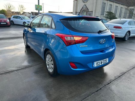 2015 Hyundai i30 BLUE 110PS 5DR SDRIVE €9,950 thumbnail