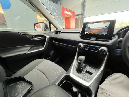 2020 Toyota Rav4 - thumbnail 15