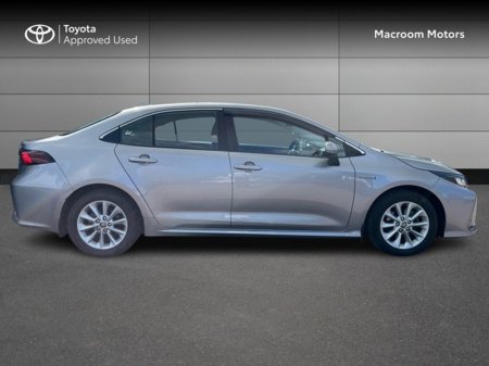 2021 Toyota Corolla - photo 3