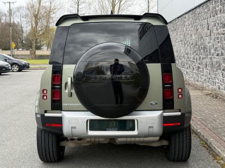 2021 Land Rover Defender - thumbnail 11