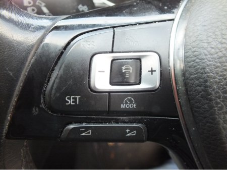 2018 Volkswagen Passat - thumbnail 9