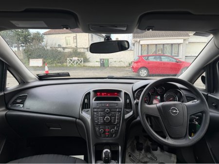 2014 Opel Astra S 1.4 I 100PS 5DR €4,990 thumbnail