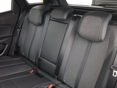 2021 Peugeot 3008 - thumbnail 17
