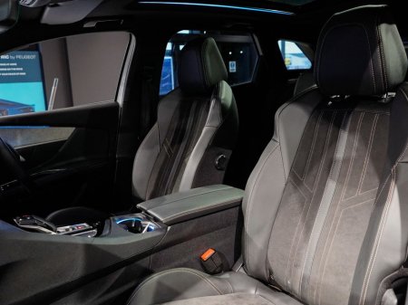 2021 Peugeot 3008 - thumbnail 25