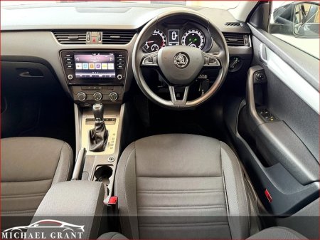 2018 Skoda Octavia - thumbnail 12