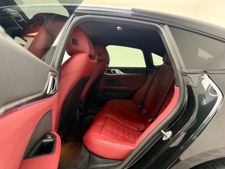 2022 BMW i4 40 M SPORT EDRIVE €35,990 thumbnail