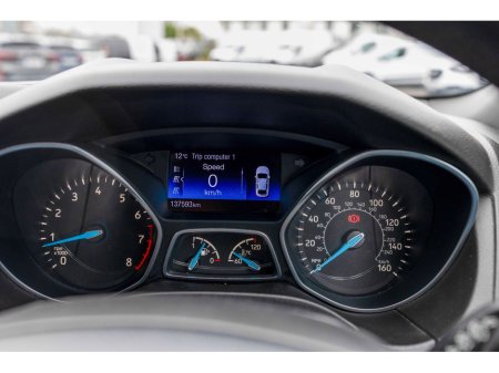 2018 Ford Focus - thumbnail 5