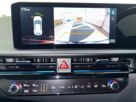 2025 Kia EV6 - thumbnail 8