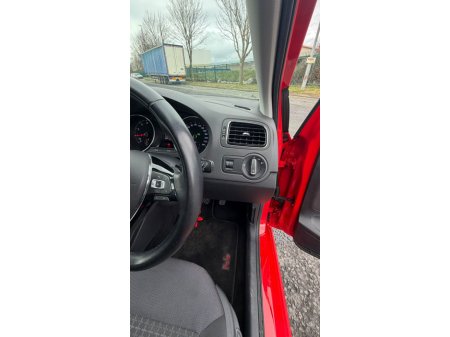 2015 Volkswagen Polo  €11,000 thumbnail