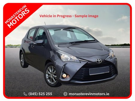 2023 Toyota Yaris 1.5 HYBRID LUNA 4DR AUTO €23,444