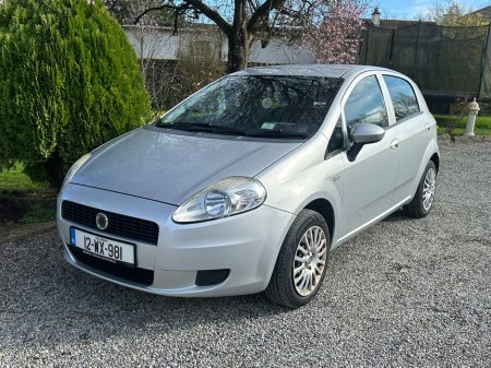 2012 Fiat Punto - thumbnail 13