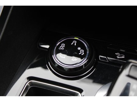 2018 Peugeot 5008 - thumbnail 16