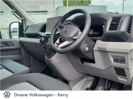 2026 Volkswagen Crafter LWB HIGHLINE 140BHP €54,800 thumbnail