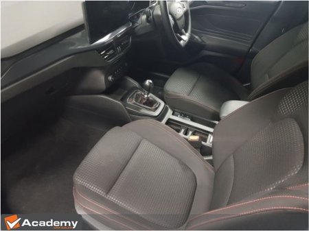 2024 Ford Focus - thumbnail 9