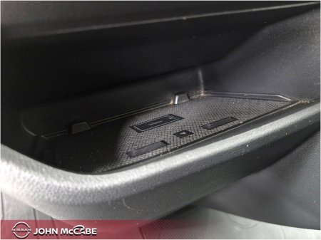 2025 Nissan Primastar - thumbnail 37