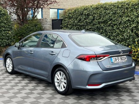 2023 Toyota Corolla - thumbnail 5