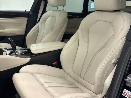 2019 BMW 6 Series - thumbnail 7