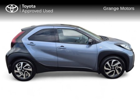 2025 Toyota Aygo X 1.0LTR X DESIGN 5DR €21,950