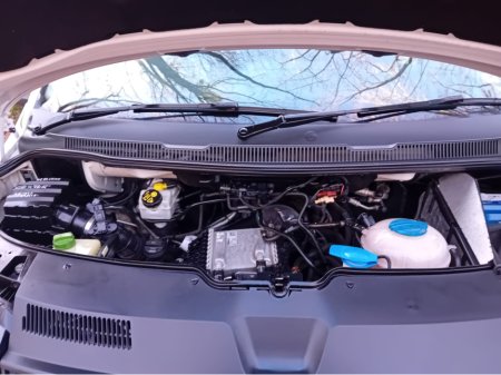 2018 Volkswagen Transporter PVL 3000KG TDI 150 T6 150 BHP 6 SPEED FWD 5DR @ REDDY2DRIVE LTD €15,850 thumbnail