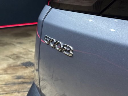 2023 Peugeot 5008 7-SEATER - AUTOMATIC 1.5L HDI - REVERSE CAMERA - PADDLE SHIFT €30,950 thumbnail