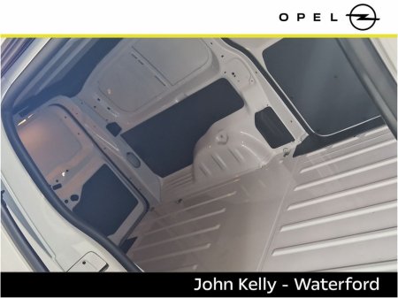 2025 Opel Vivaro L2H1 1.5 DIESEL thumbnail