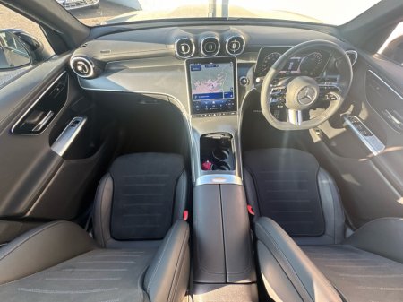 2025 Mercedes-Benz GLC Class - thumbnail 17