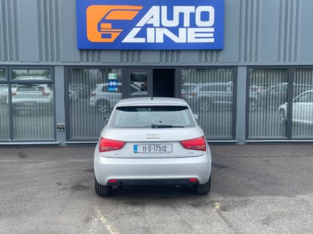 2011 Audi A1 - thumbnail 4