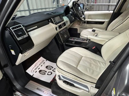 2011 Land Rover Range Rover  €18,950 thumbnail