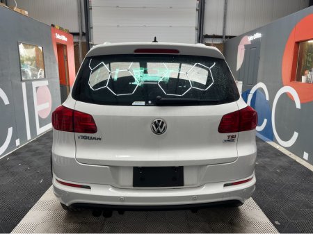 2015 Volkswagen Tiguan - photo 3