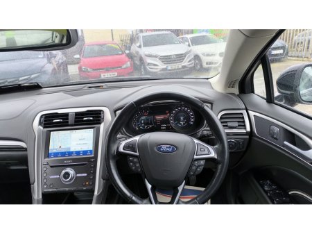 2020 Ford Mondeo - thumbnail 14